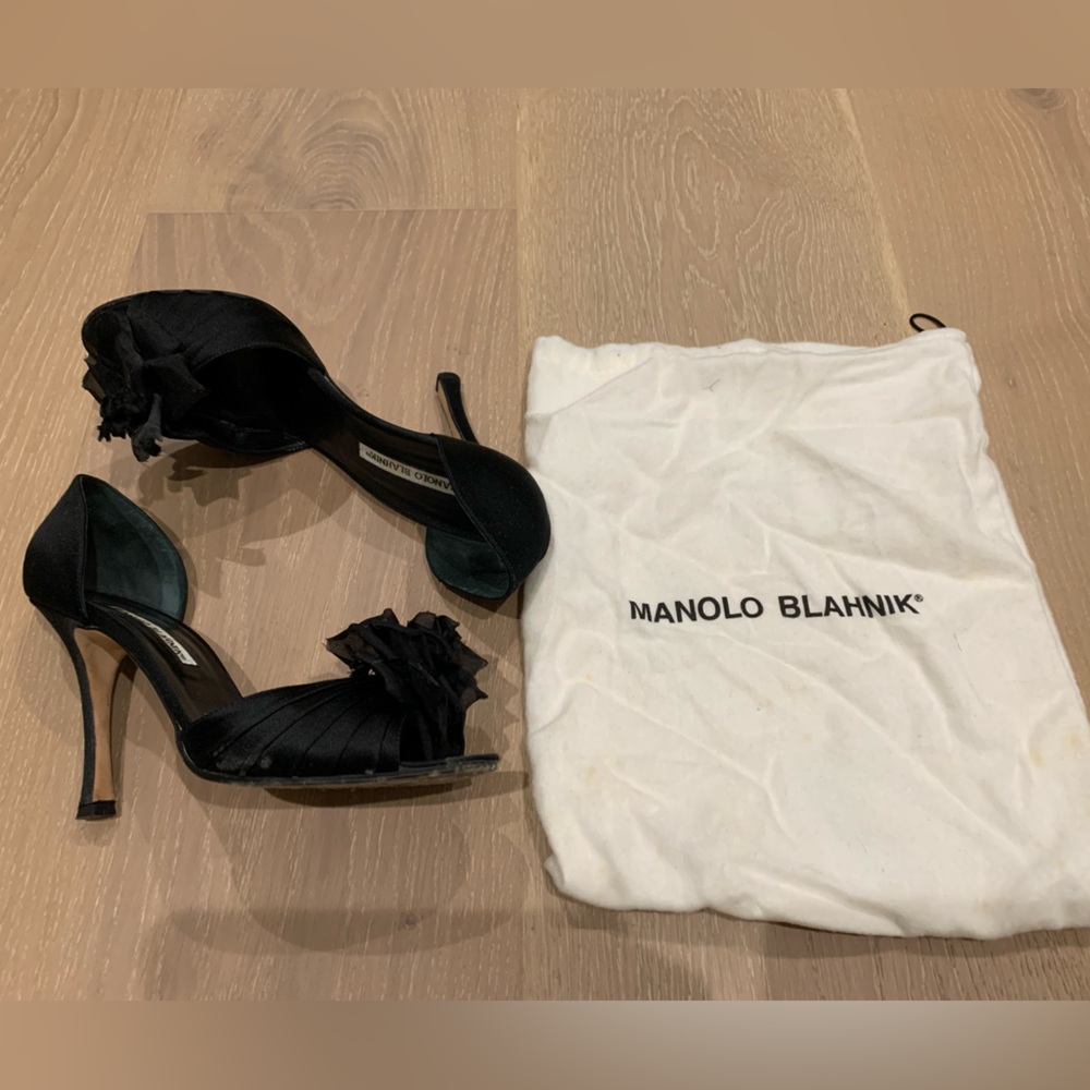 Manolo Blahnik Black Heels size 38.5